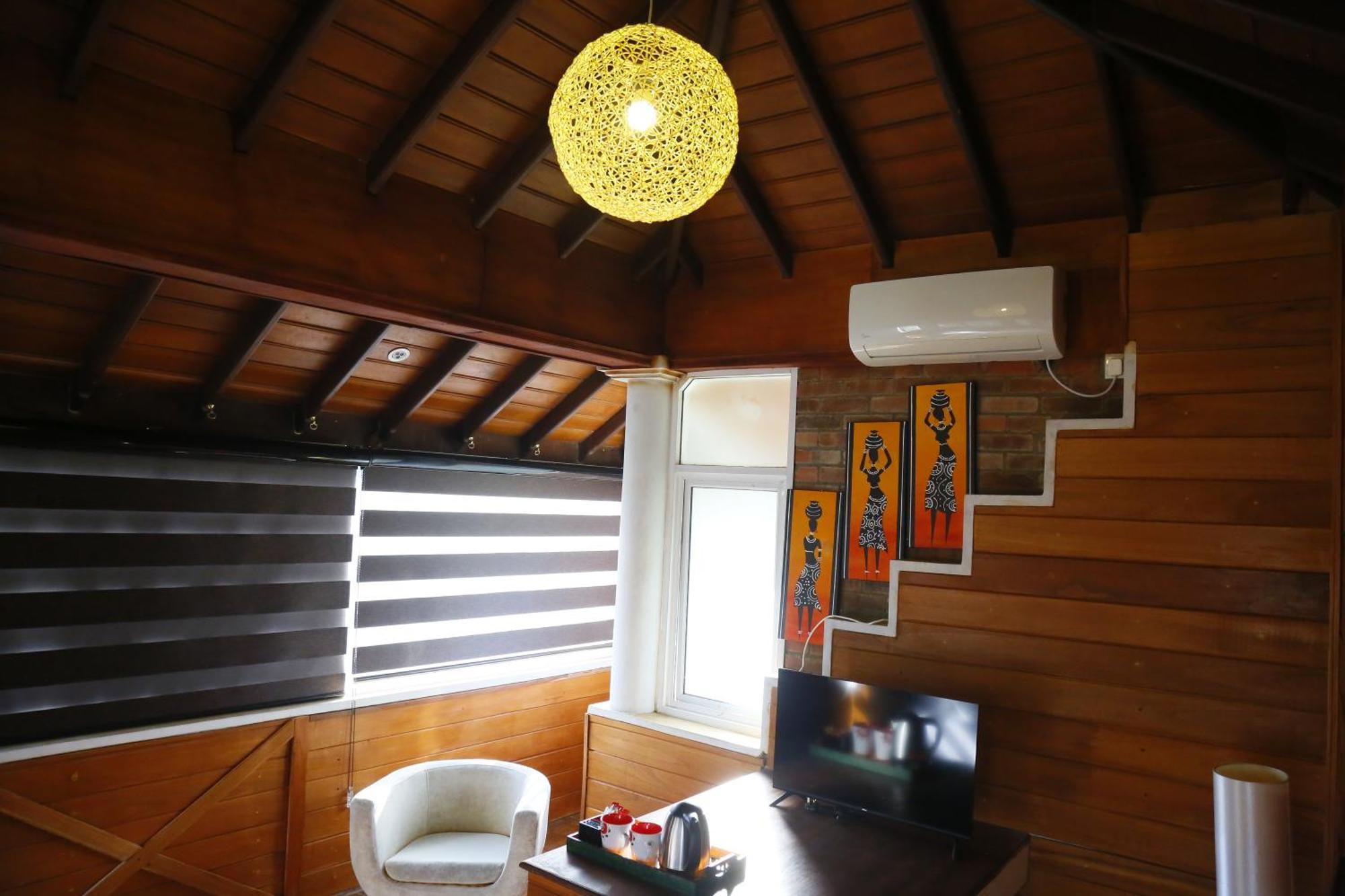 Crown Hills Kandy Inn Экстерьер фото